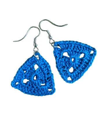 Sky Cut Triangular Drop