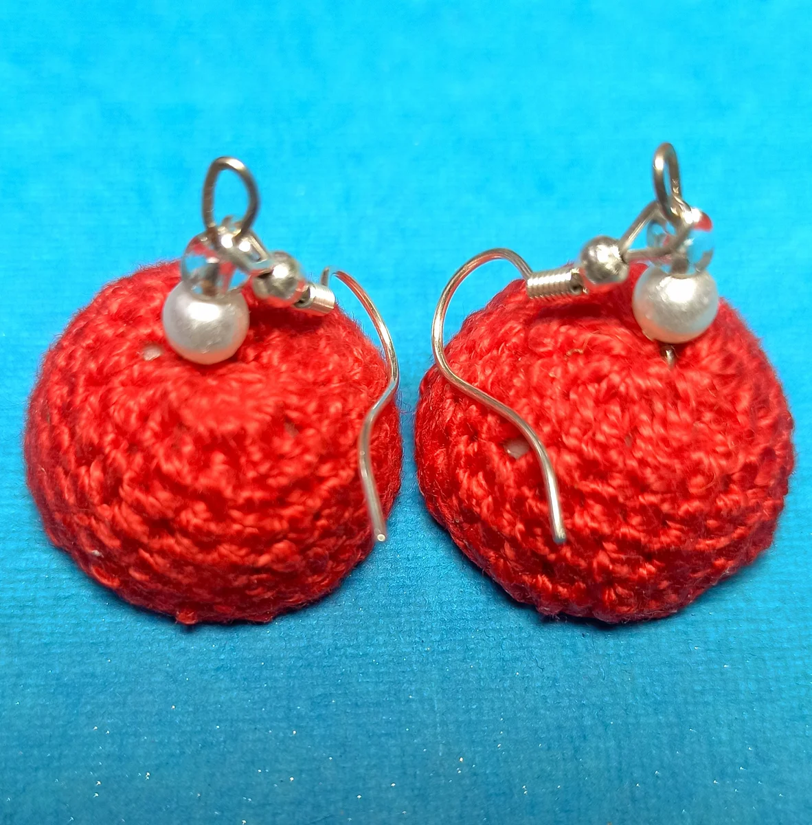 Pearl Top Red Jhumki