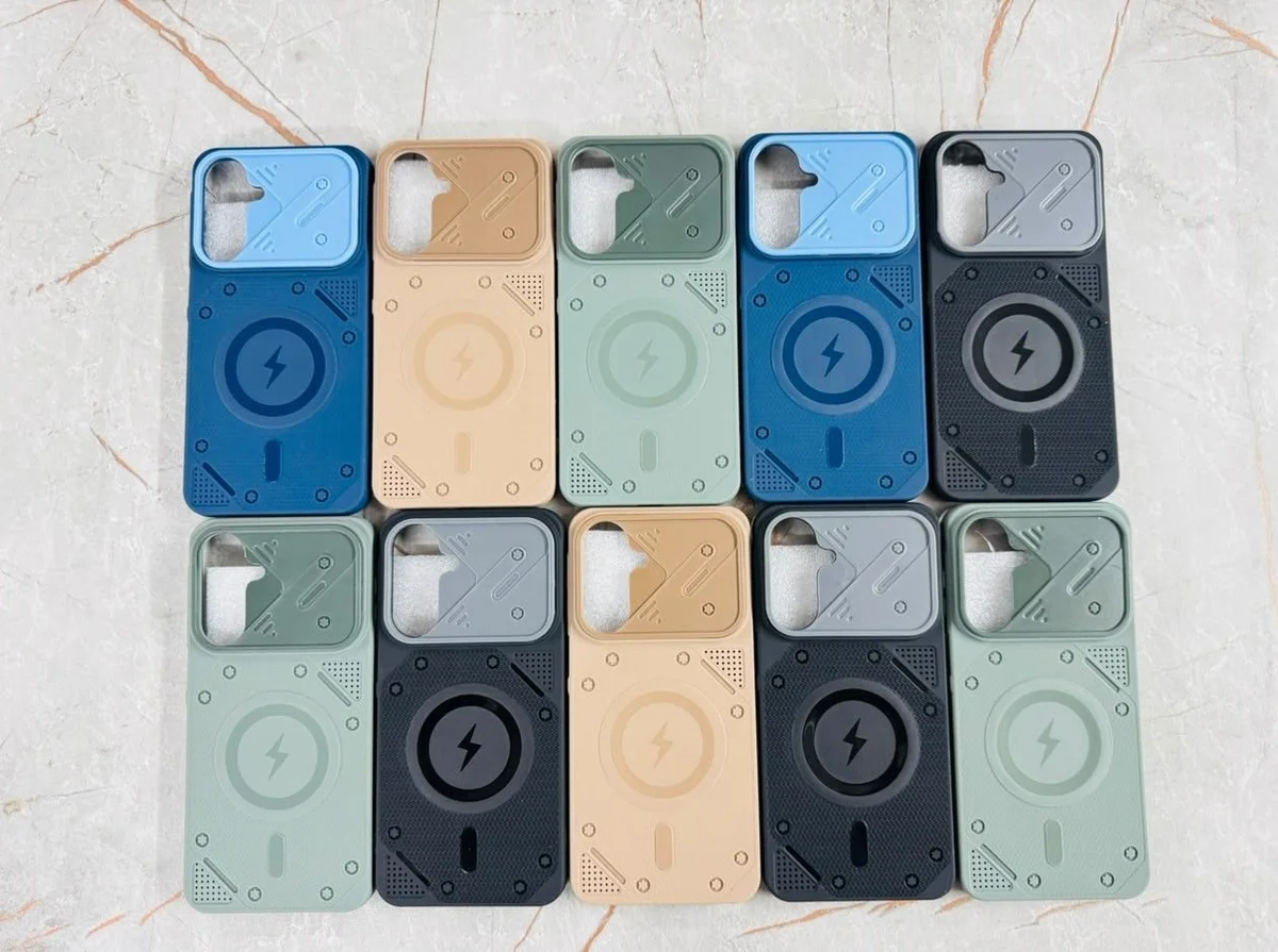 HYBRID DESIGN MAGSAFE LOGO CASE 4