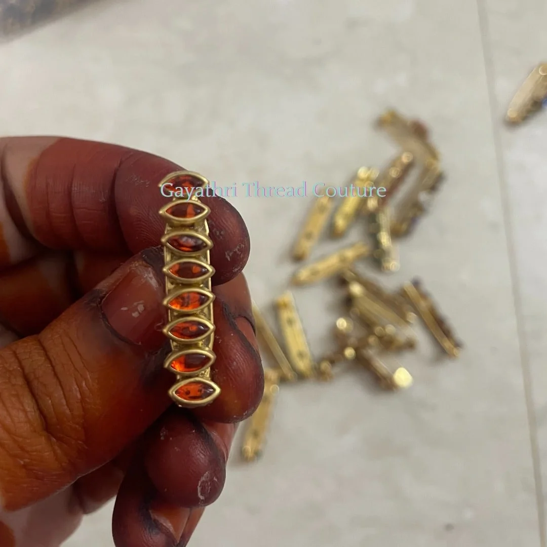 Pins - 16