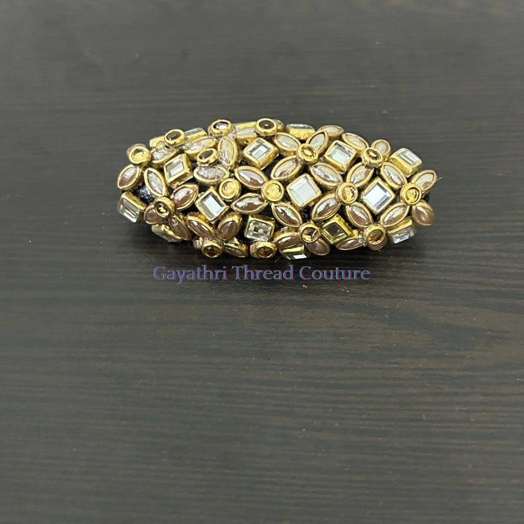 Pins - 62