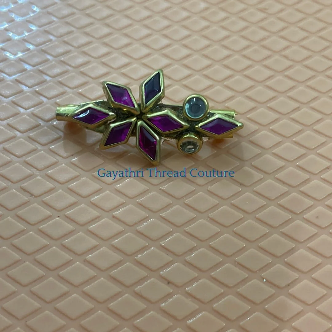 Pins - 71