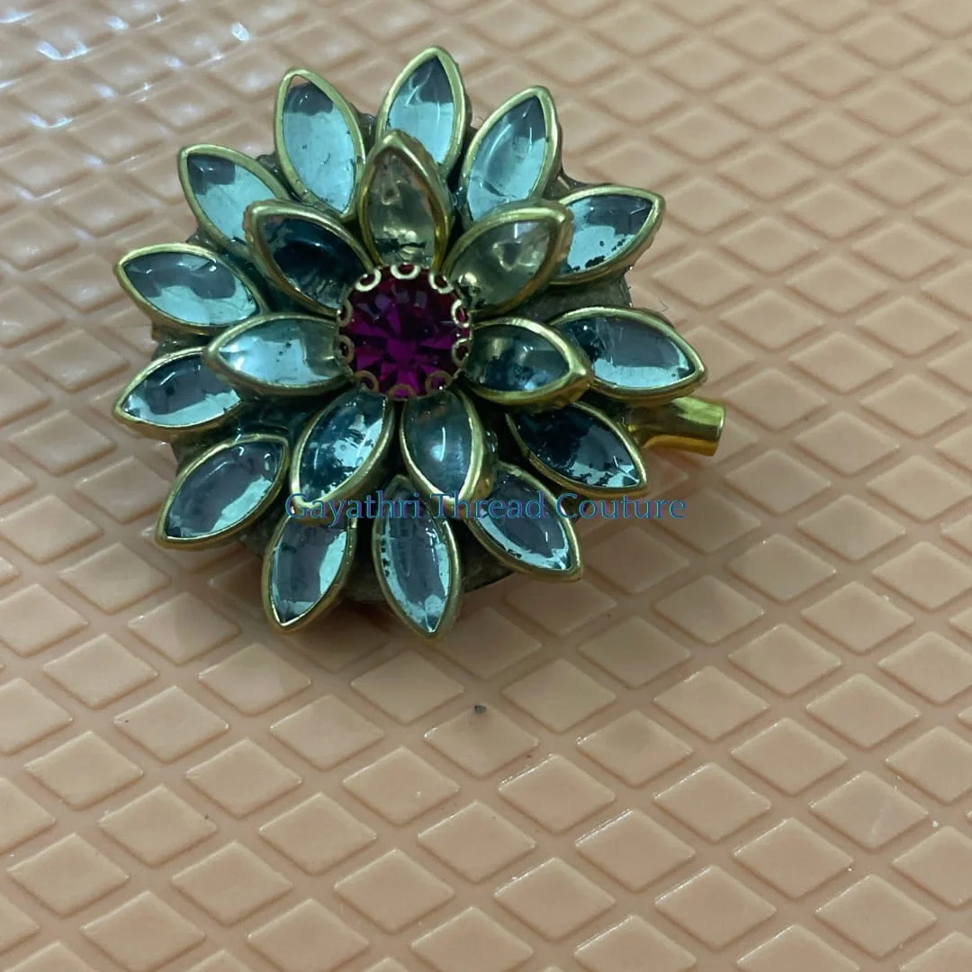 Pins - 54