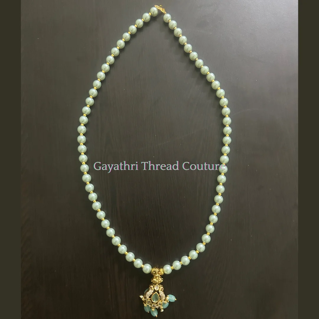 Beads - 9