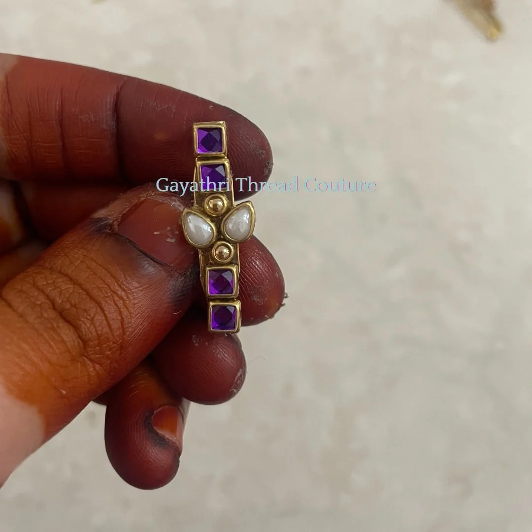 Pins - 5