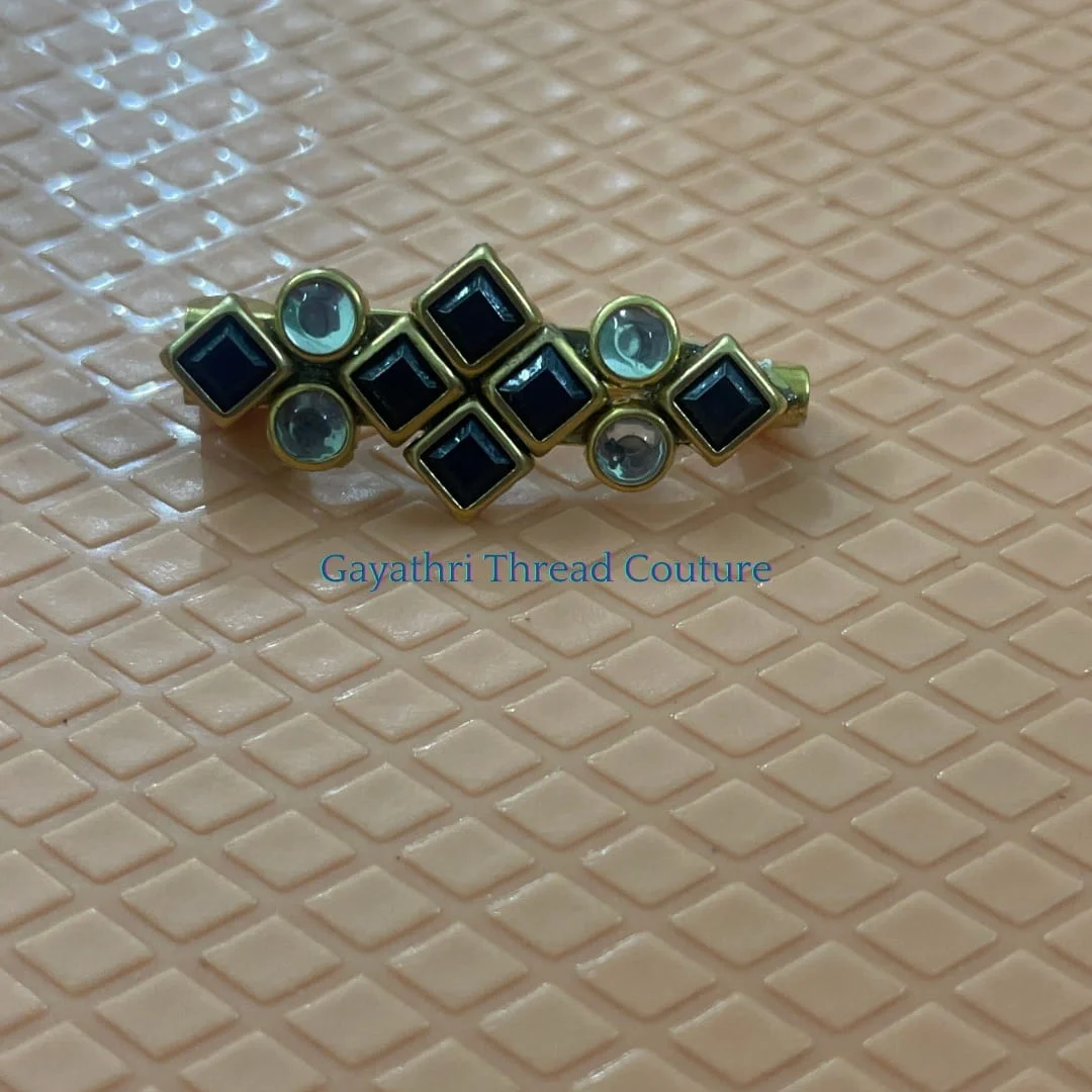 Pins - 67