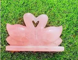 Hand-Carved Natural Rose Quartz Swan Pair Showpiece – Romantic Heart-Neck Crystal Sculpture for Couples, Vastu, Feng Shui & Anniversary Gifting