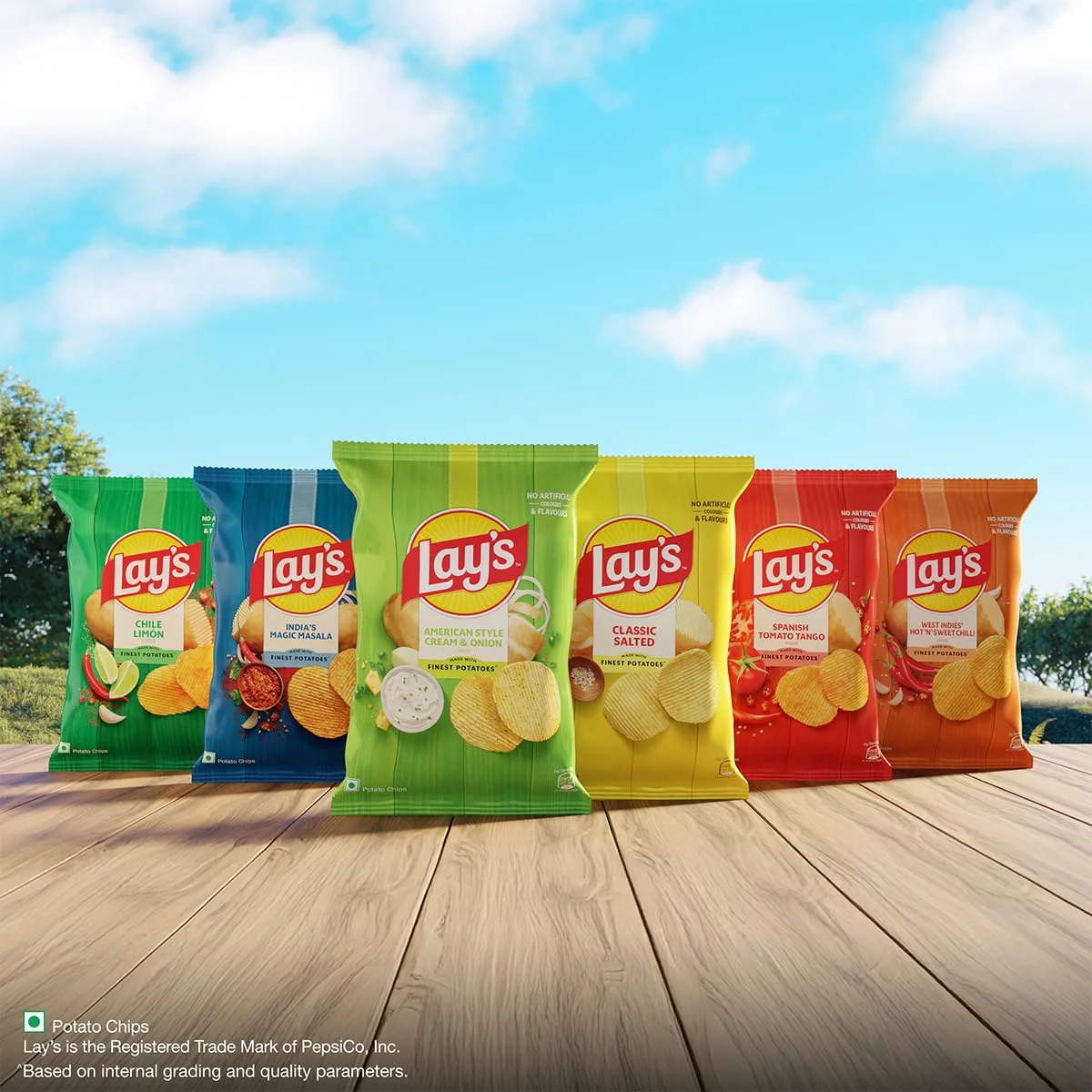 Lay's अमेरिकन स्टाइल पोटैटो चिप्स - क्रीम और प्याज, 52g 6