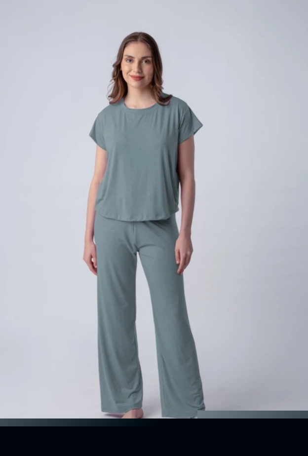 Tshirt pant set 2