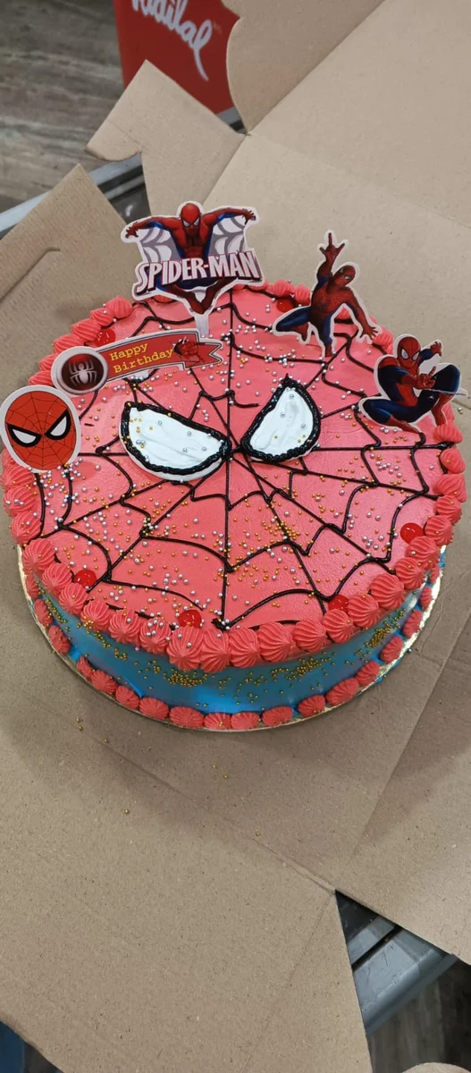 Spider-Man Theme Birthday Cake 500 gm