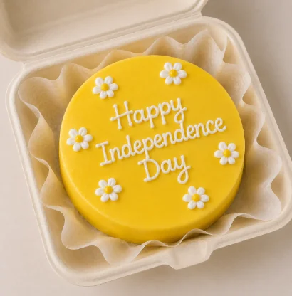 Happy Independence Day Yellow Bento Cake – 250 g