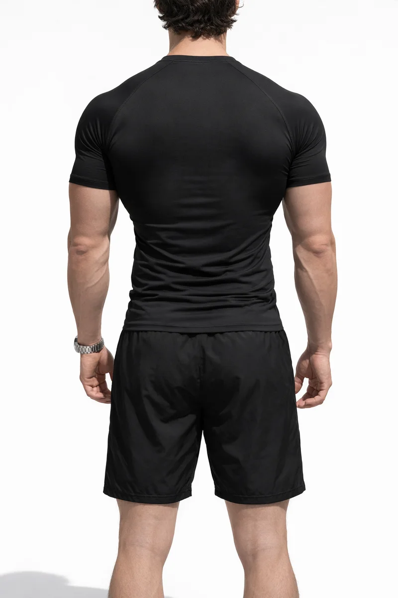 LÉVA Men’s Black Slim Fit Crew Neck T-Shirt