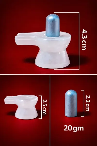 Complete size-reference image showing the Parad Shivling and Sphatik Vedi 4.3 cm for the assembled Shivling and 2.2 cm for the cm for the Parad Lingam.