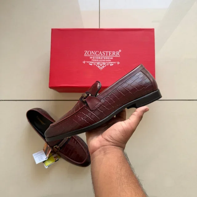 LEATHER CROCO LOAFER MAROON