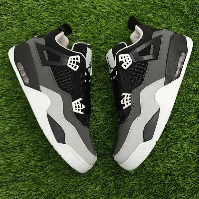 Retro 4 fear pack