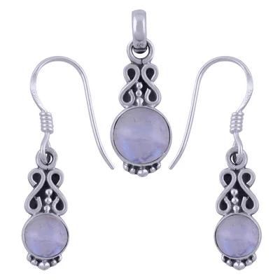 Gorgeous Rainbow Moonstone Round Shape 925 Sterling Solid Silver Pendant Set