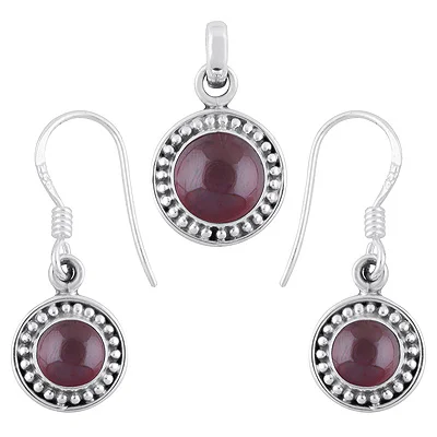Handcrafted Garnet Pendant And Earings Set