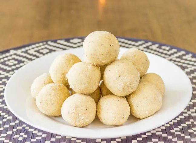 Suji Laddu
