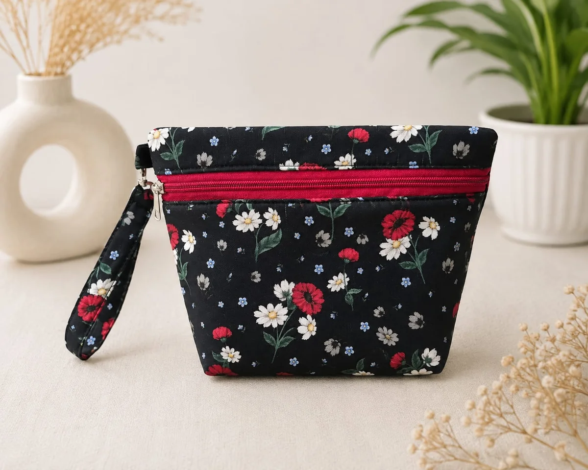 Pouch 4