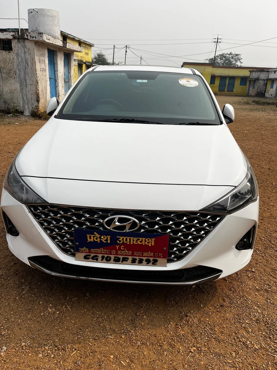 HYUNDAI VERNA SX