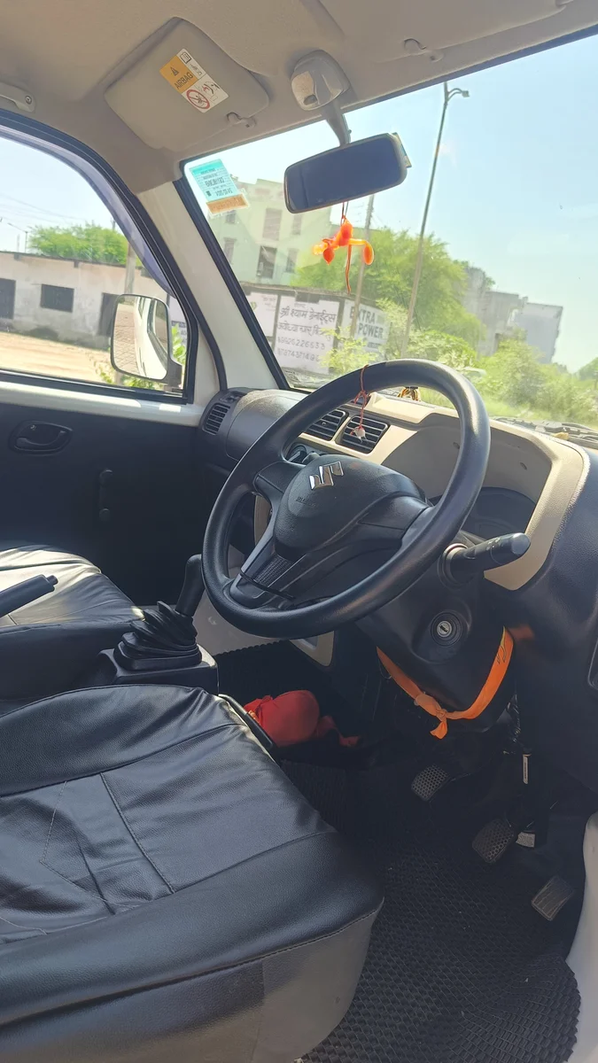 MARUTI EECO 5 STR AC - 13