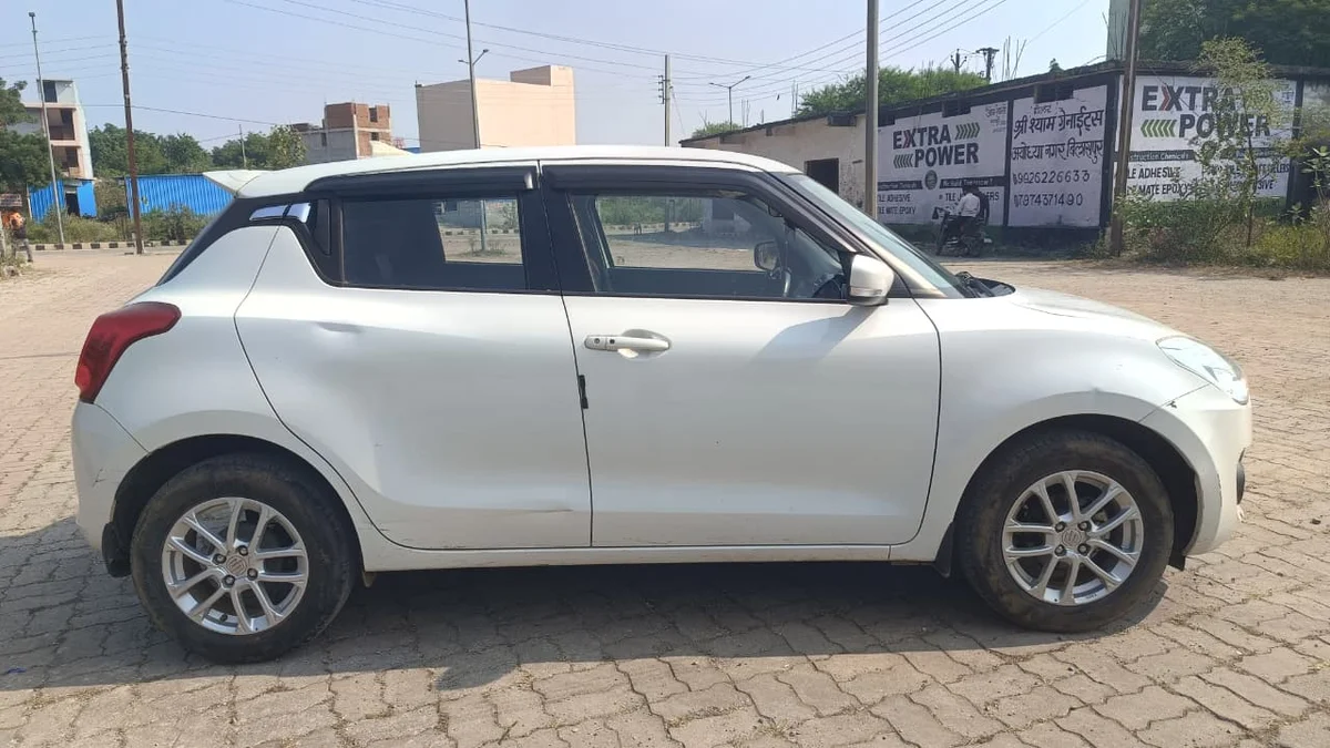 MARUTI SWIFT ZXI - 5