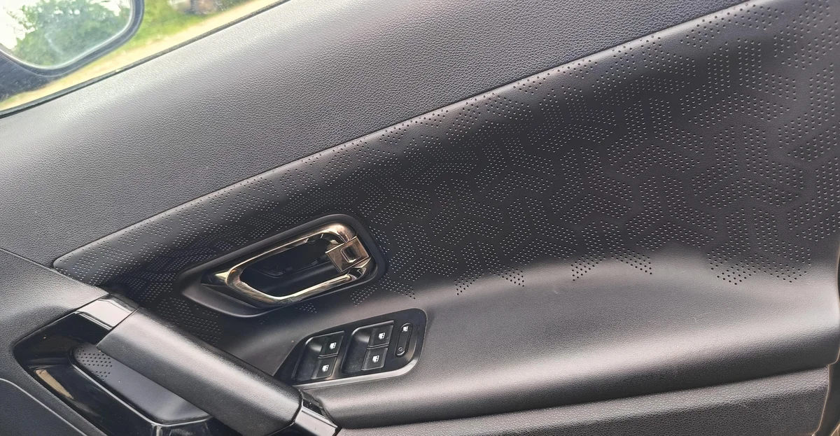 TATA HARRIER XZA+ - 15