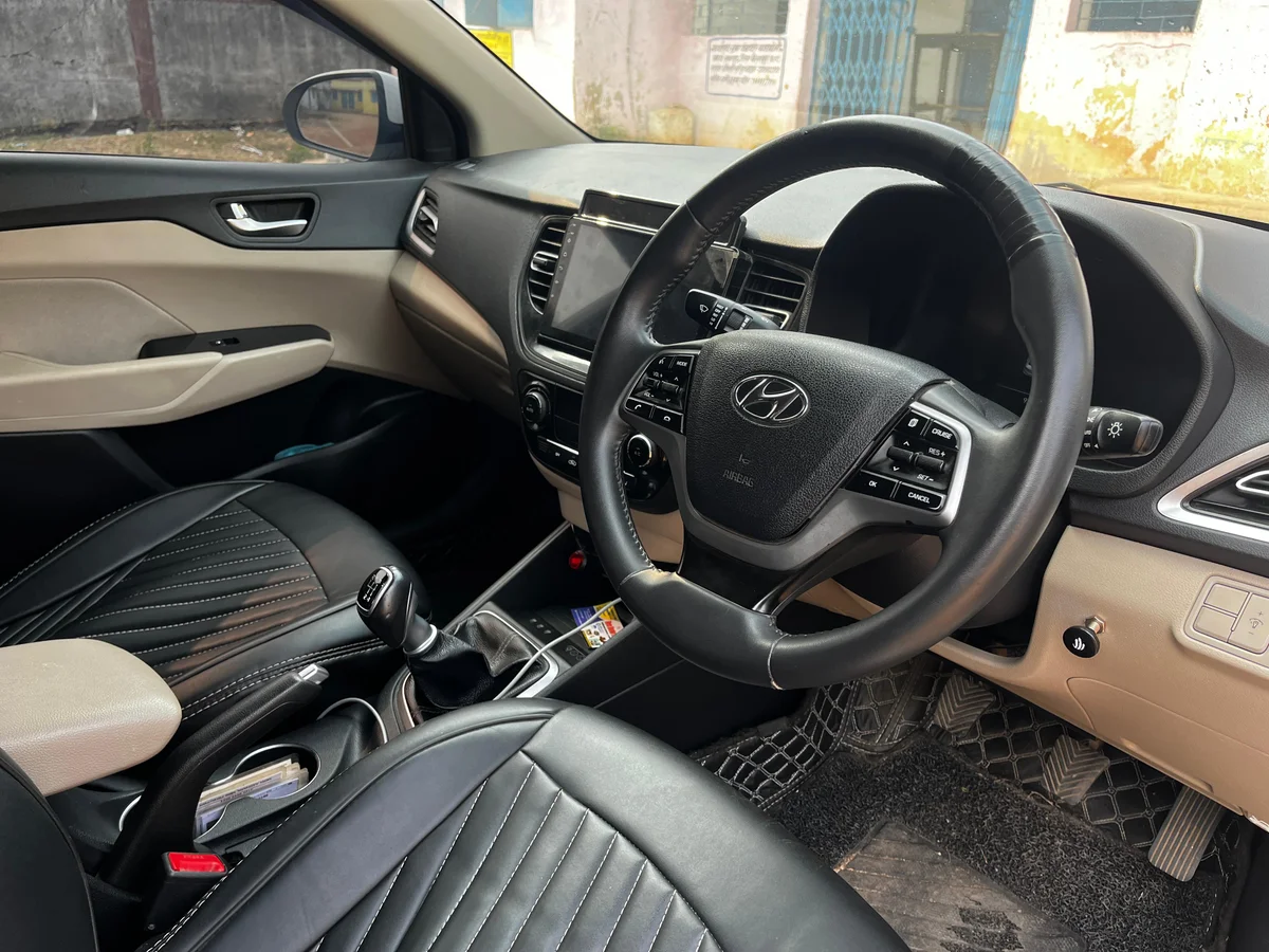 HYUNDAI VERNA SX - 7