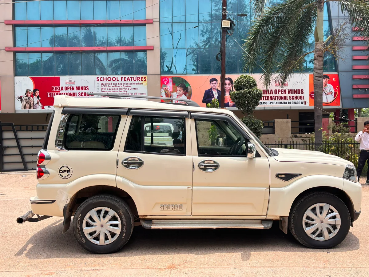 Mahindra Scorpio S5 MH 2W - 4