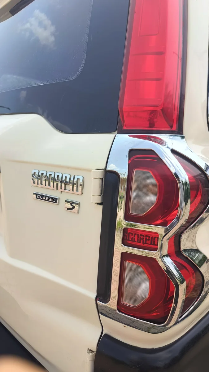 MAHINDRA SCORPIO CLASSIC S MT 9S - 20