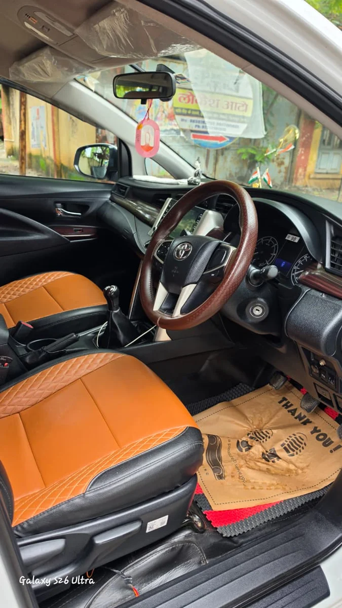 TOYOTA INNOVA CRYSTA 2.4G (GX+ MT) - 10