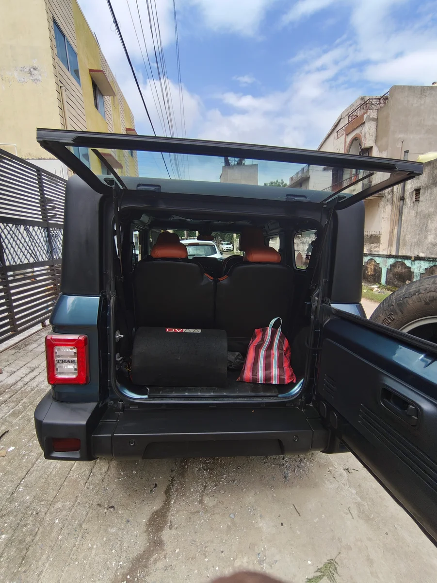 MAHINDRA THAR 4×4  TOP MODEL - 7