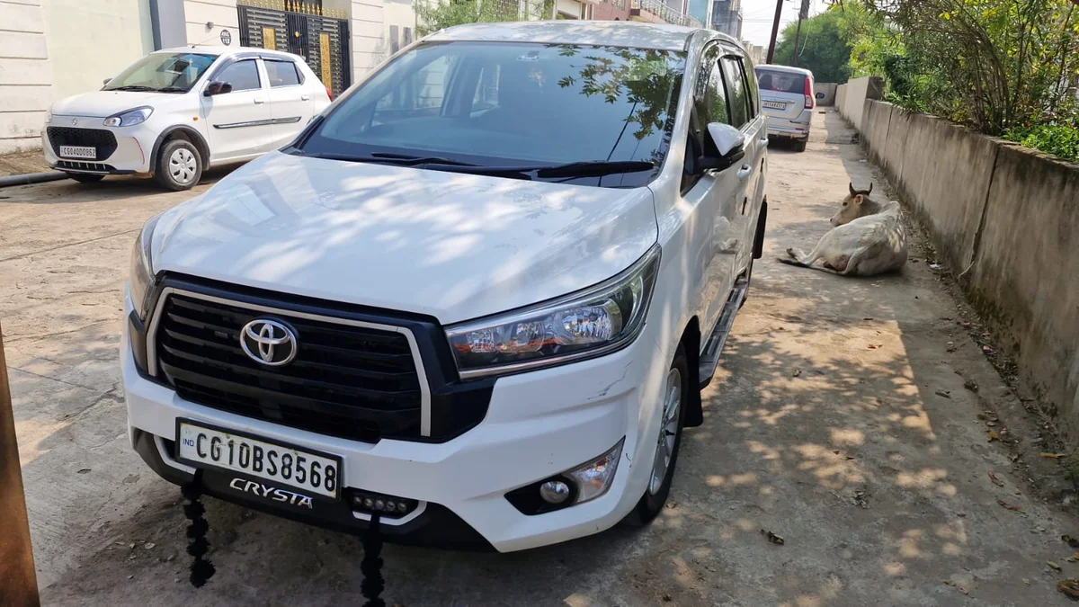 TOYOTA INNOVA CRYSTA (GX,MT )