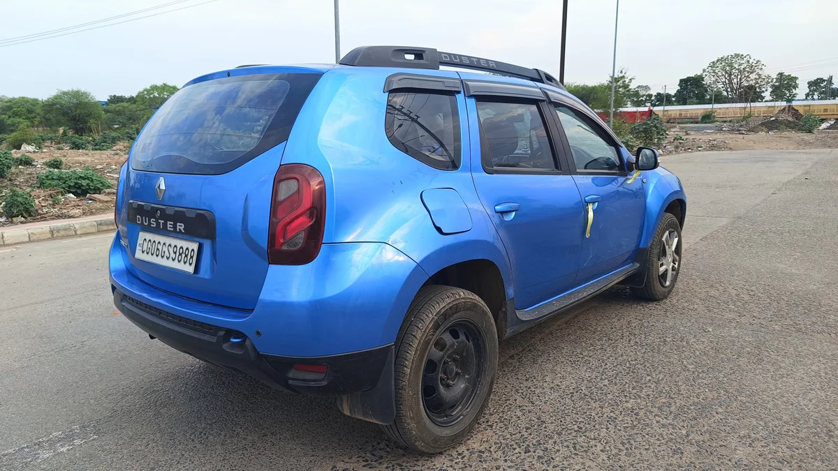 RENAULT DUSTER RXS D 85PS - 8