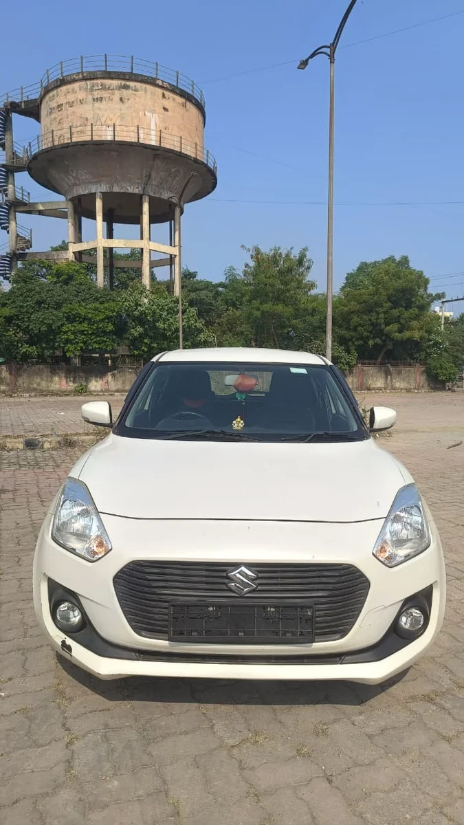 MARUTI SWIFT ZXI - 3