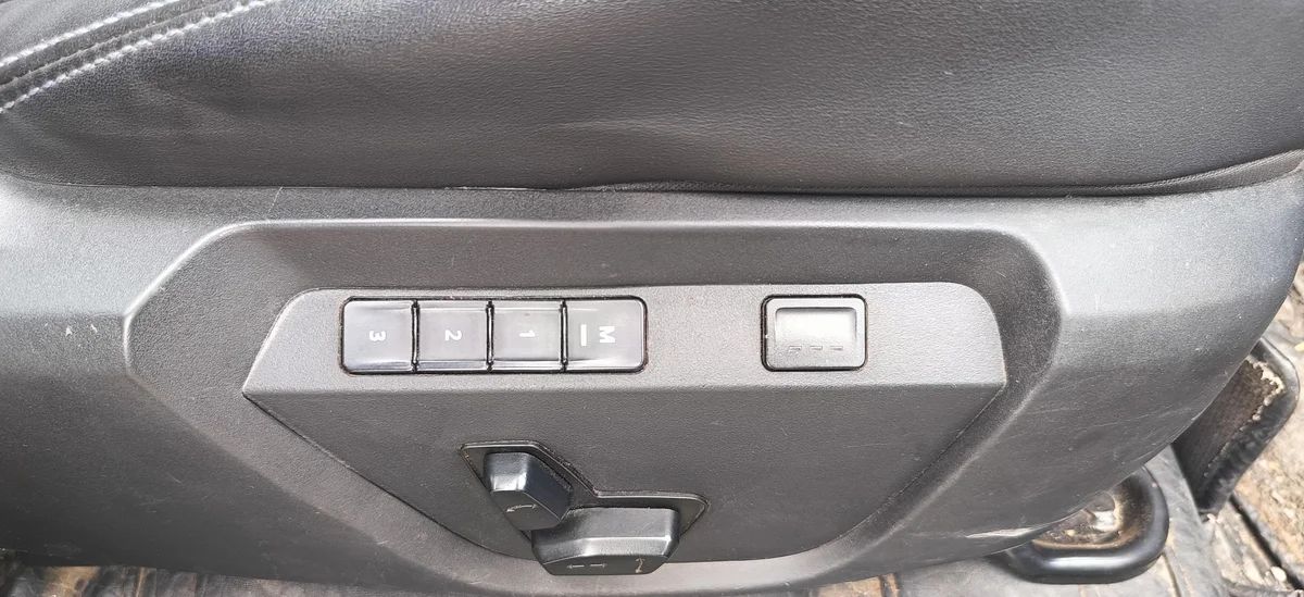 TATA HARRIER XZA+ - 14