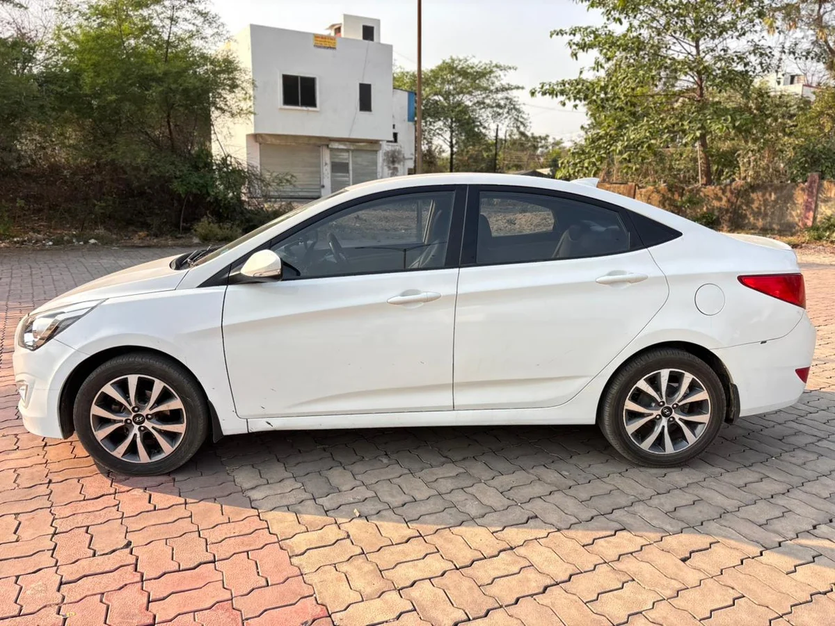 Hundai VERNA 1.6 SX - 6