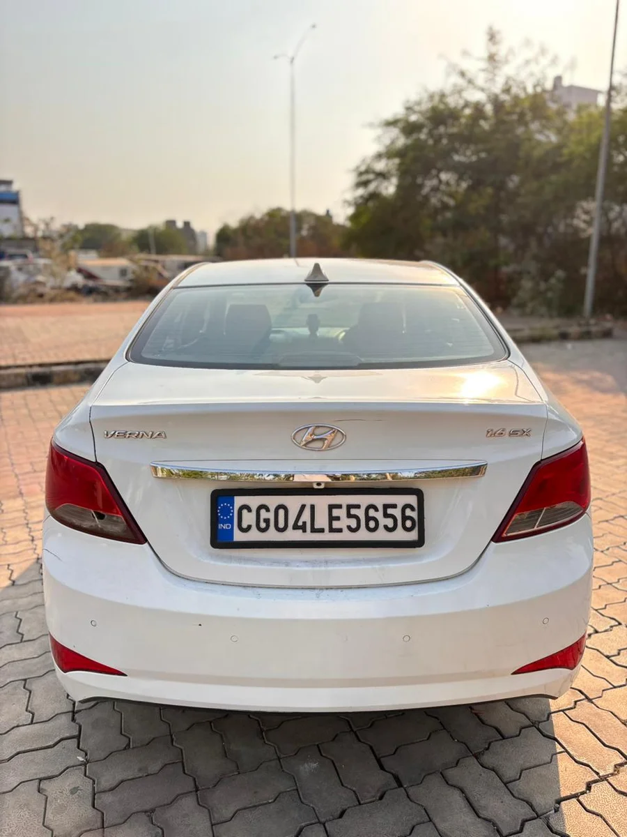 Hundai VERNA 1.6 SX - 5