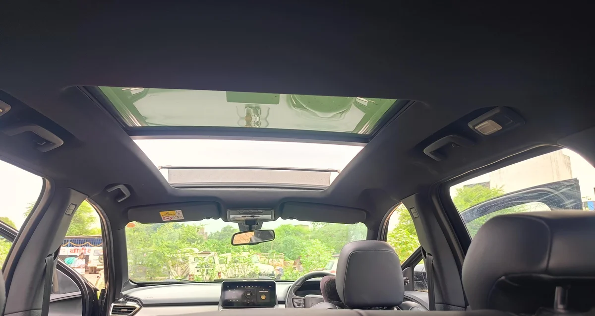 TATA HARRIER XZA+ - 18
