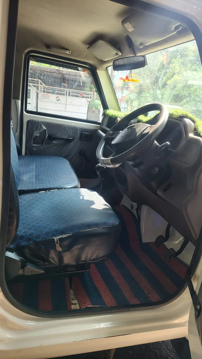 MAHINDRA BOLERO MAXX PICKUP 1.7 - 7