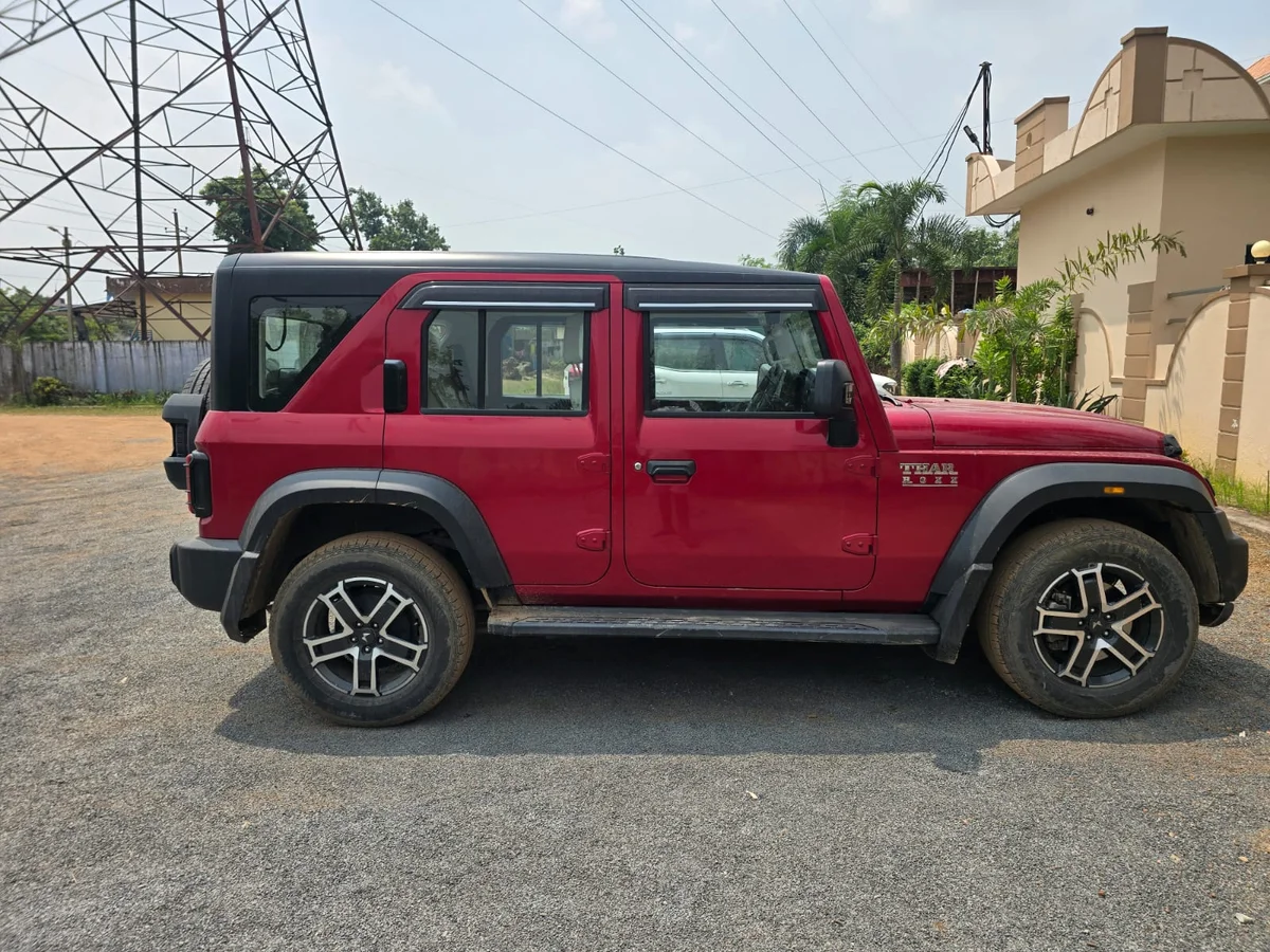 MAHINDRA THAR ROXX MX5 D