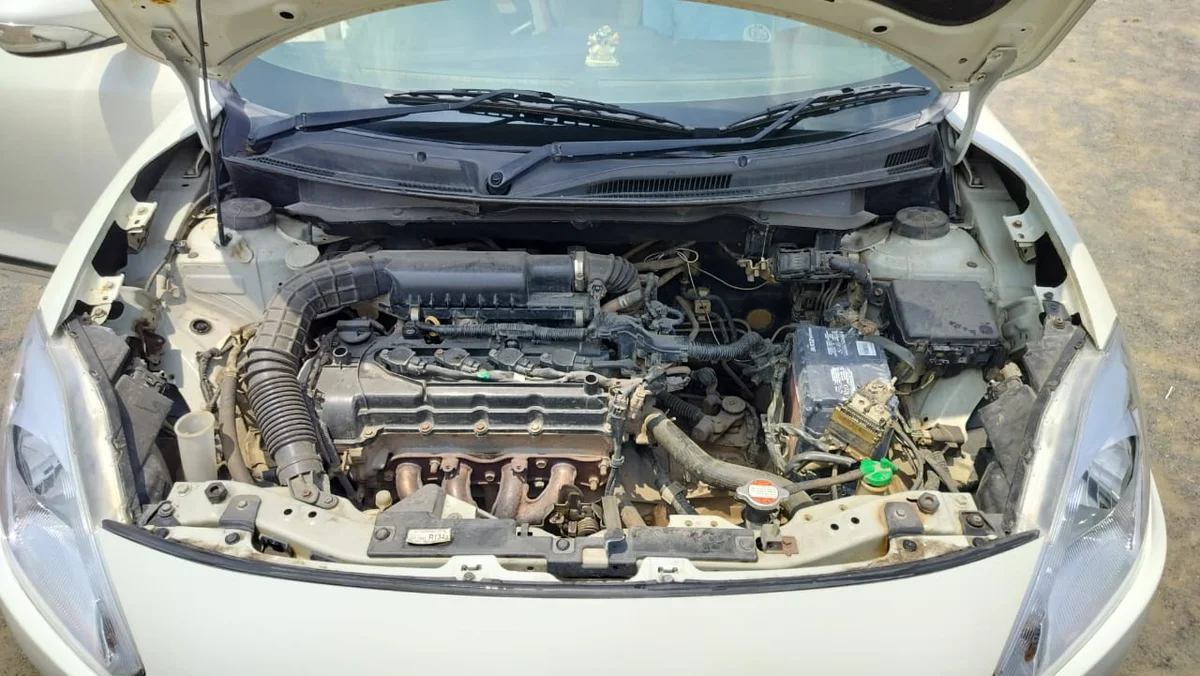 Maruti DZIRE VXI - 11