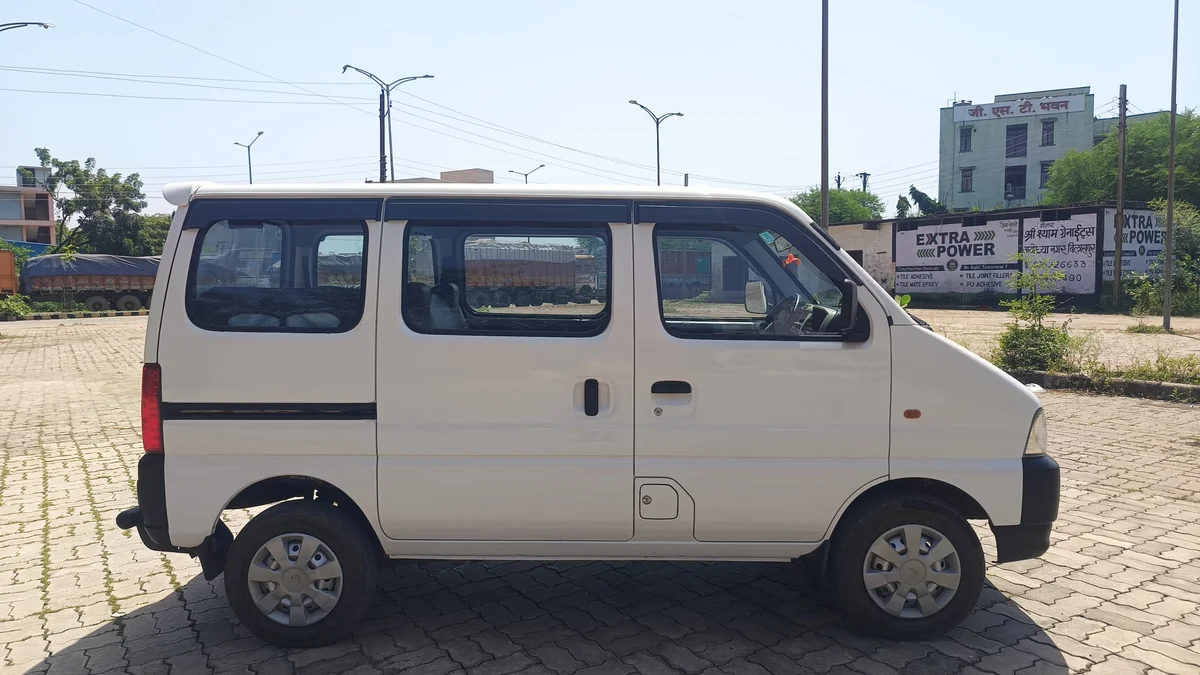 MARUTI EECO 5 STR AC - 8