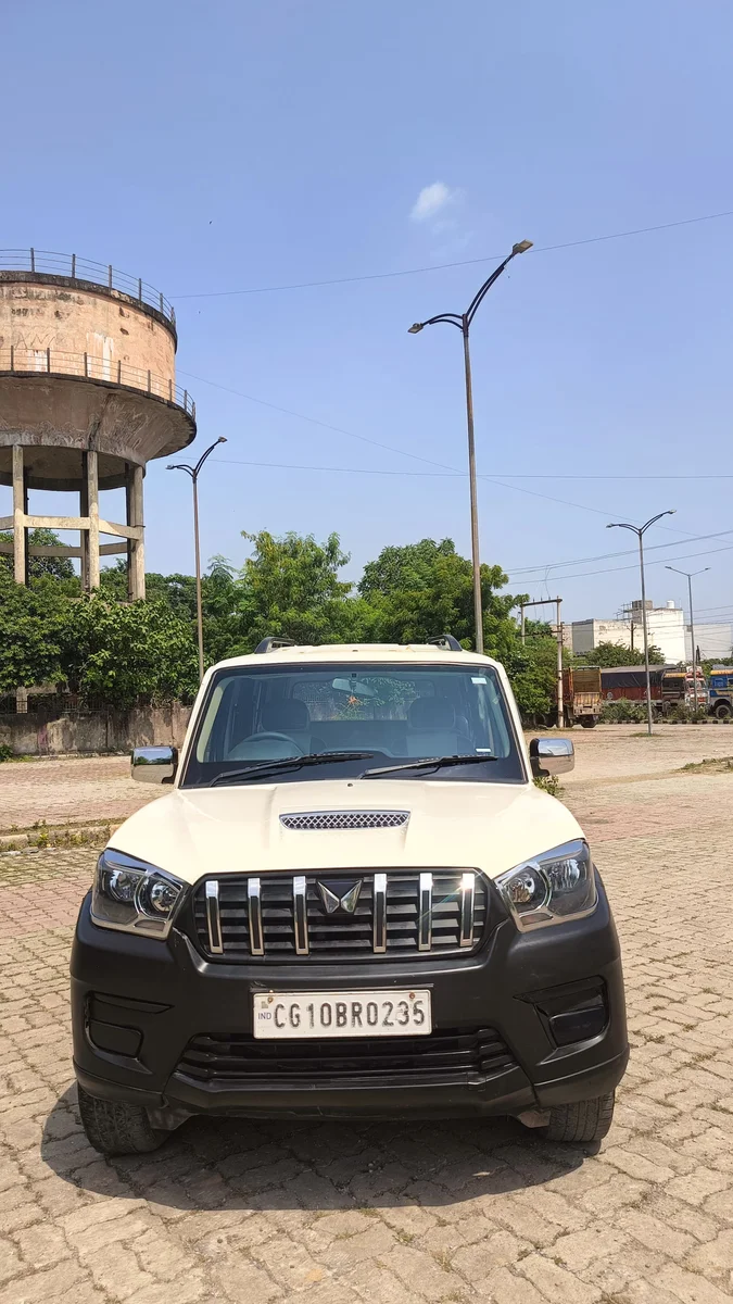 MAHINDRA SCORPIO CLASSIC S MT 9S - 3