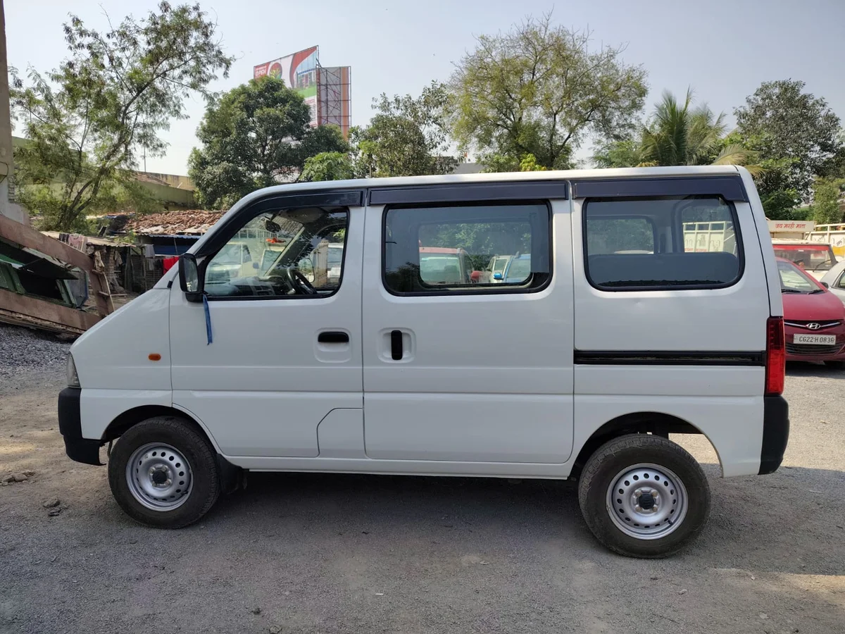 MARUTI EECO 5STR AC - 9