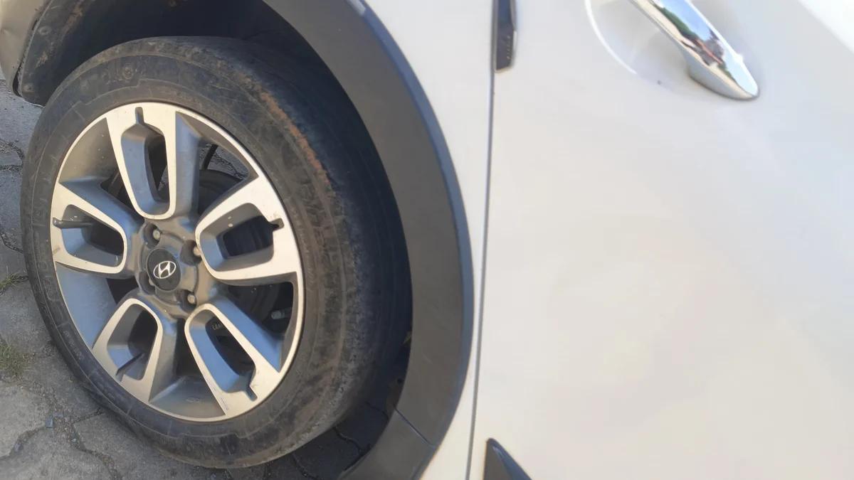 HYUNDAI i20 - 15