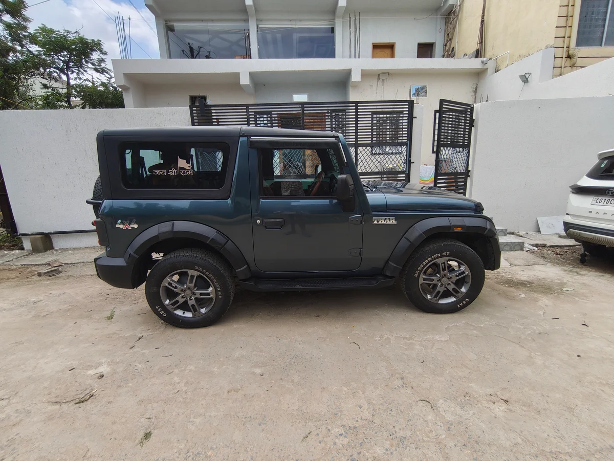 MAHINDRA THAR 4×4  TOP MODEL - 4