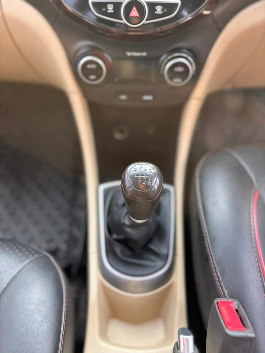 Hundai VERNA 1.6 SX - 10
