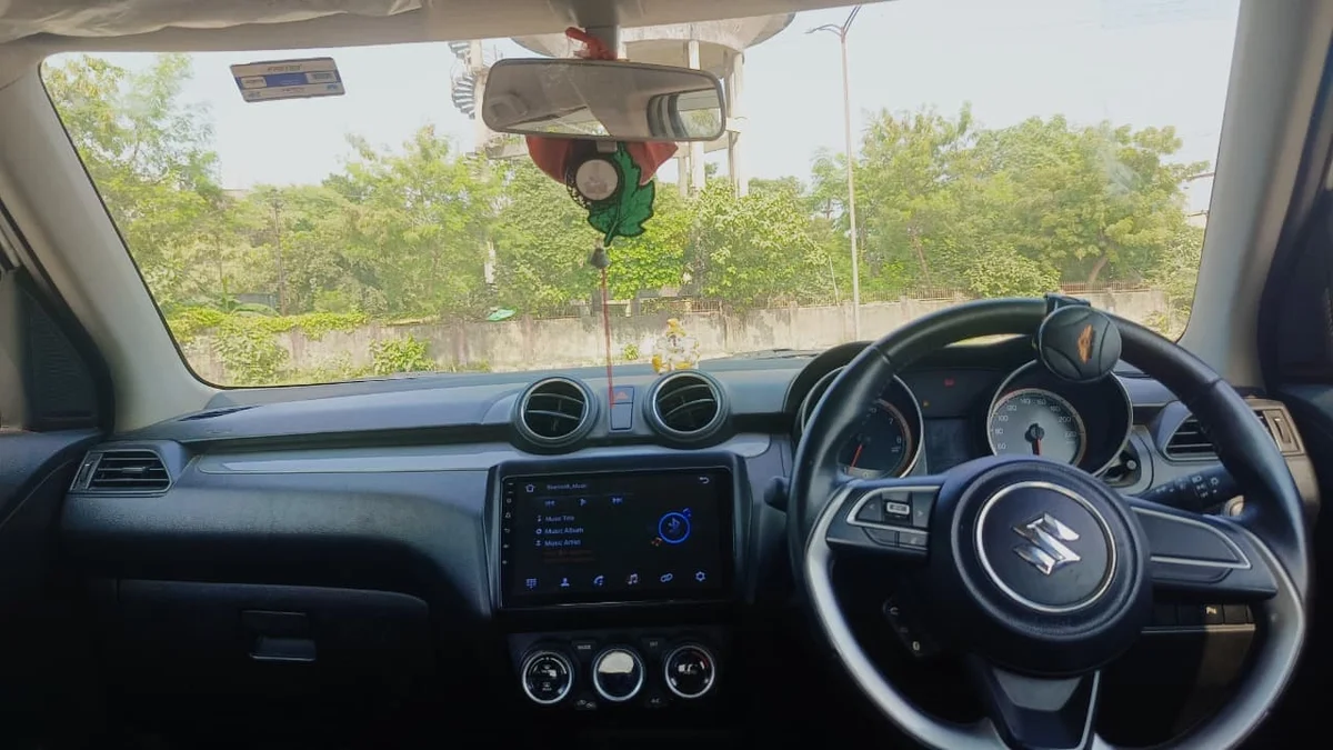MARUTI SWIFT ZXI - 10