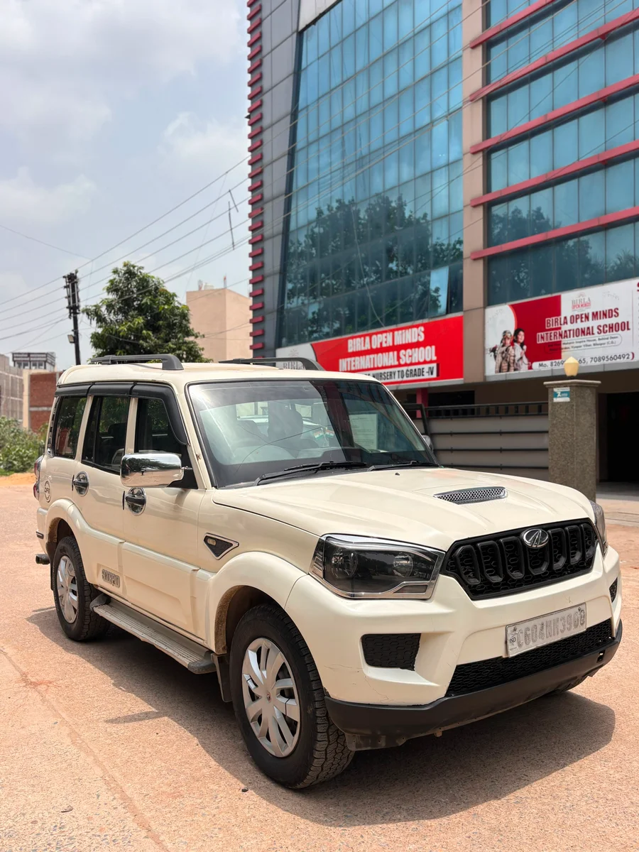 Mahindra Scorpio S5 MH 2W